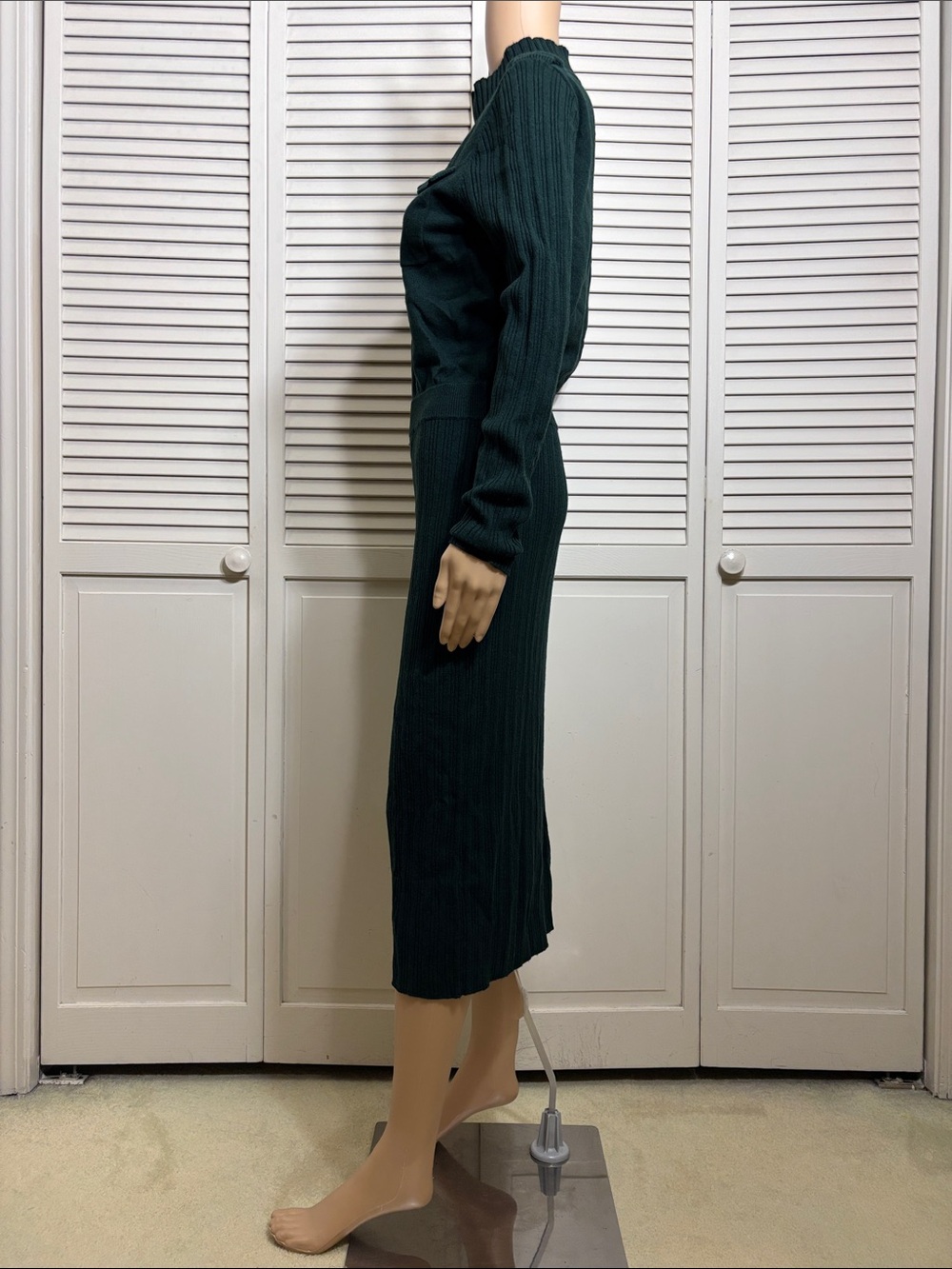 NWT REISS Floris Wool-Blend Knitted Utility Midi Dress in Khaki Medium - Picture 13 of 16